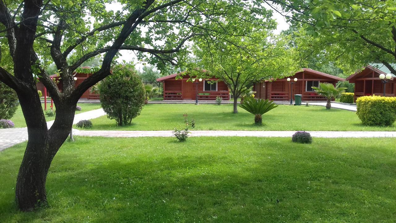 Kompleksi Turistik Leonardo Shëngjin Exterior foto